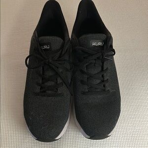 KURU Men's Black Athletic Shoes